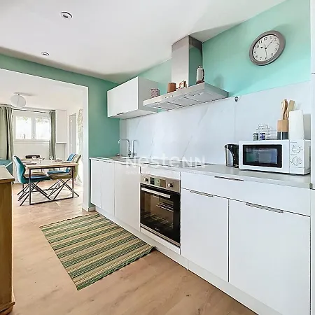 3707-appartement Avec Jardin *